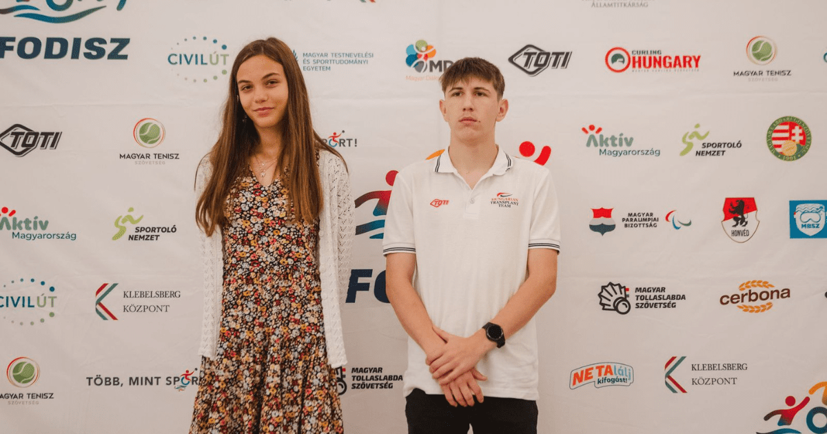 Miskolczi Anna és Dienes Máté a FODISZ tanévnyitón. Fotó: FODISZ